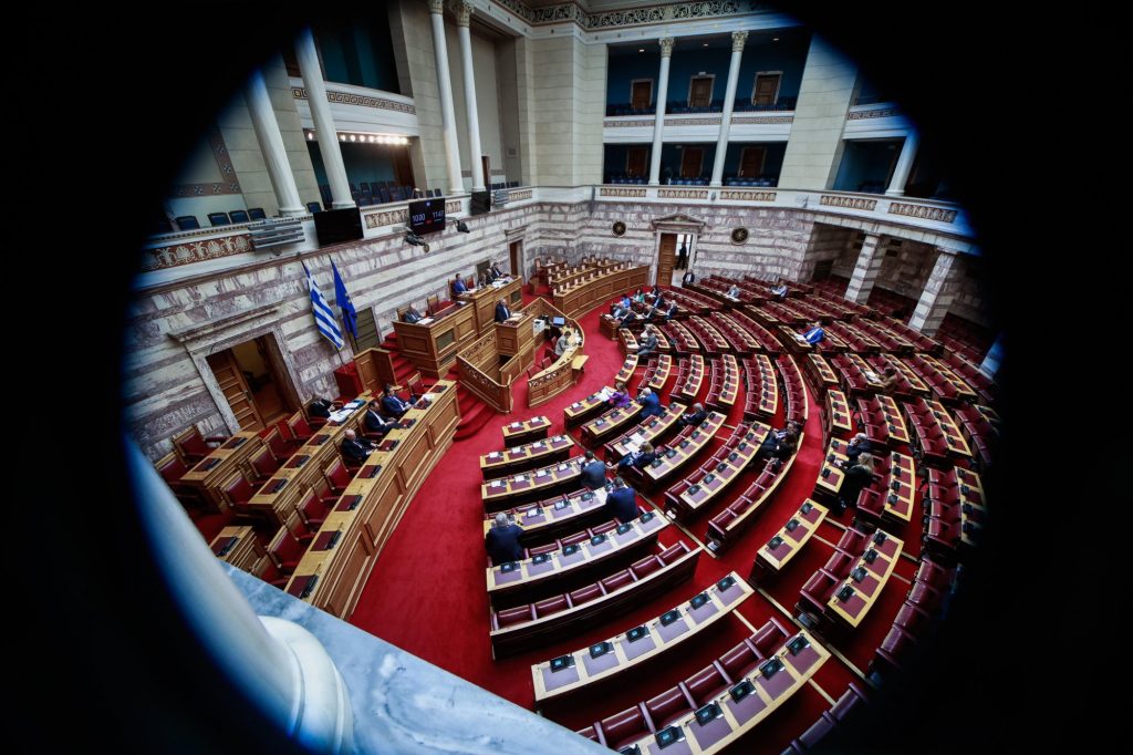 Τα μαθηματικά της πρότασης δυσπιστίας και η πολιτική καταιγίδα που έρχεται στη Βουλή