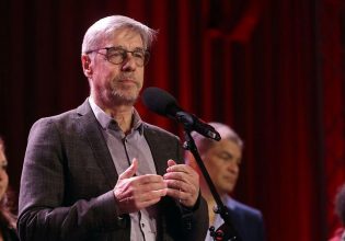 Ουκρανία: Είναι ώρα για «διαπραγμάτευση», κρίνει ο πρόεδρος της Ευρωπαϊκής Αριστεράς Βάλτερ Μπάγερ