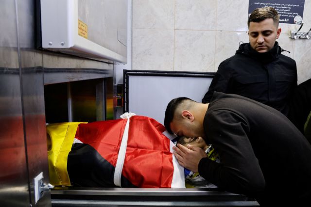 Δυτική Οχθη: 2 Παλαιστίνιοι νεκροί σε ισραηλινή αεροπορική επιδρομή στον καταυλισμό Νουρ Σαμς