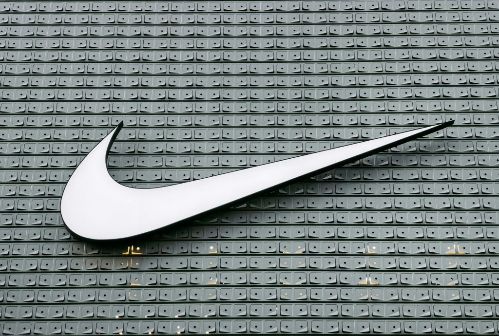 Γιατί πρέπει να αγοράσεις παπούτσια Nike τώρα
