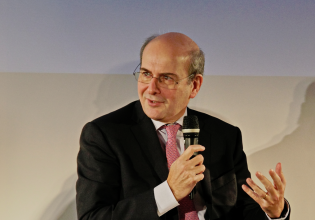 Χατζηδάκης: Εξαντλήσαμε τις δυνατότητες για τον κατώτατο μισθό