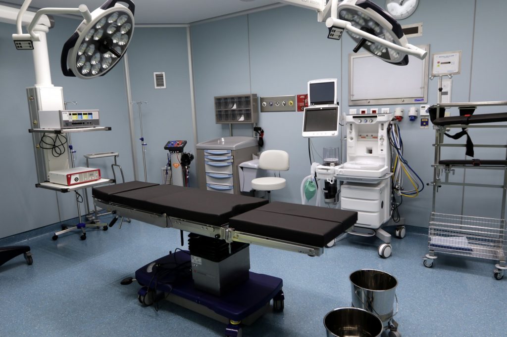Ξεκινά η λειτουργία των απογευματινών χειρουργείων παρά τις ελλείψεις – Στο Εθνικό Τυπογραφείο η ΚΥΑ