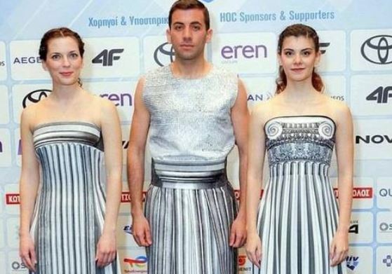 Ας μιλήσουμε για τις νέες στολές της Αφής Ολυμπιακής Φλόγας δια χειρός Μαίρης Κατράντζου