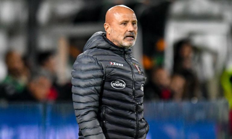 Σαλερνιτάνα: Αυτός είναι ο νέος προπονητής των Μανωλά και Πασαλίδη (pic)