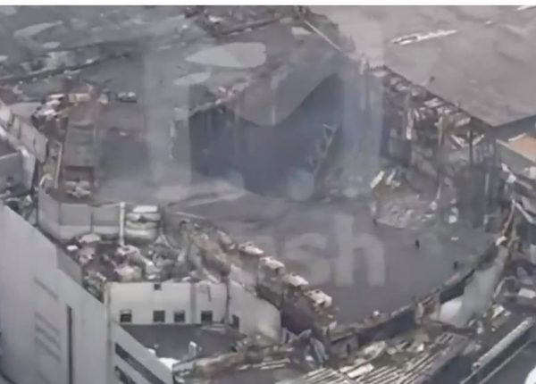 Ρωσία: Πλάνα από ελικόπτερο αποκαλύπτουν το μέγεθος της καταστροφής από την τρομοκρατική επίθεση