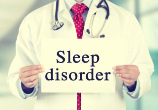 «Οι ασθενείς που παρουσιάζουν οποιαδήποτε διαταραχή ύπνου θα πρέπει να απευθύνονται εγκαίρως σε ειδικούς ιατρούς»