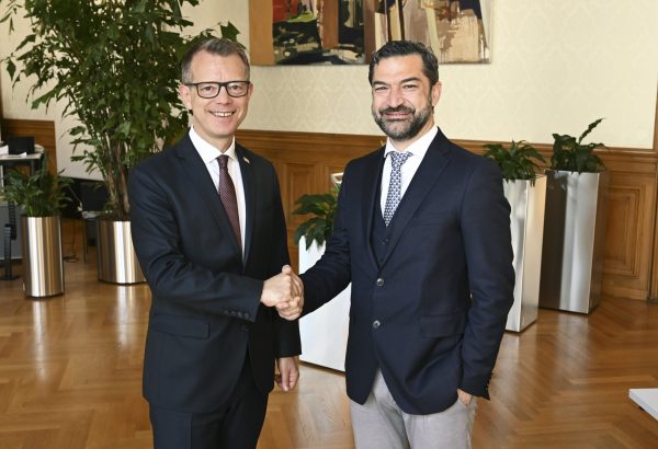 Συνεργασία του Δήμου Αθηναίων με τον Δήμο Βιέννης