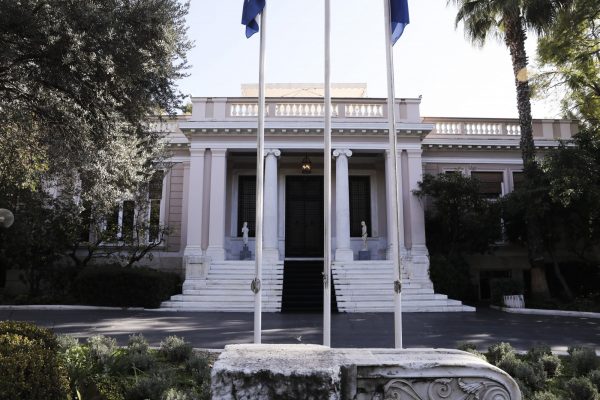 Η πρώτη αντίδραση της κυβέρνησης μετά την απόφαση του ΣτΕ για τις παρακολουθήσεις