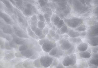 Το εντυπωσιακό φαινόμενο με τα σύννεφα mammatus έκαναν την εμφάνισή τους στα Ιωάννινα