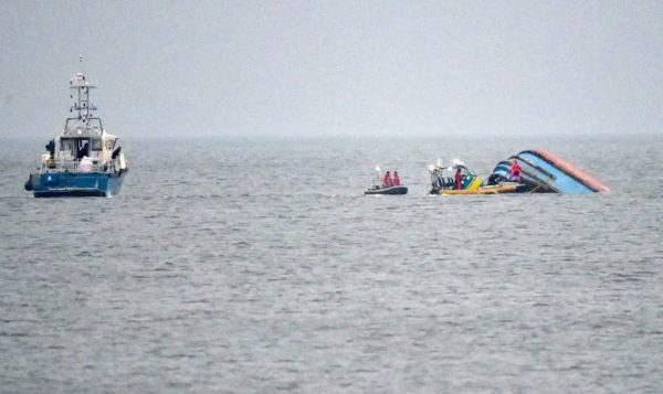 Αφρική: Στους 96 οι νεκροί του ναυαγίου στη Μοζαμβίκη – Ανάμεσά τους πολλά παιδιά