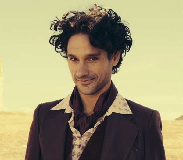 Ο τυχαίος θάνατος ενός αναρχικού: Η παράσταση «φαινόμενο» με τους 300.000 θεατές κάνει στάση στο Κατράκειο