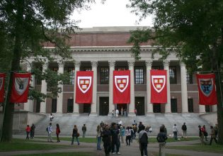 Πρώτα κατηγορήθηκε για απάτη, τώρα για λογοκλοπή – Πώς μια καθηγήτρια… Ειλικρίνειας ρεζίλεψε το Χάρβαρντ