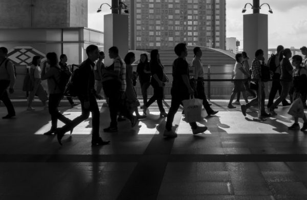 Εξαήμερη εργασία: Πότε θα εφαρμοστεί – Τι θα ισχύει και πόσο θα αμείβονται οι εργαζόμενοι