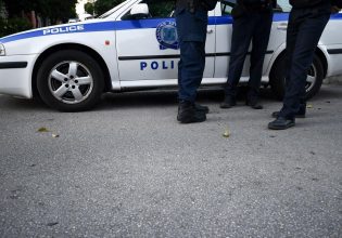 Γάζωσαν με καλάσνικοφ αυτοκίνητο στο Ηράκλειο – Τουλάχιστον ένας τραυματίας