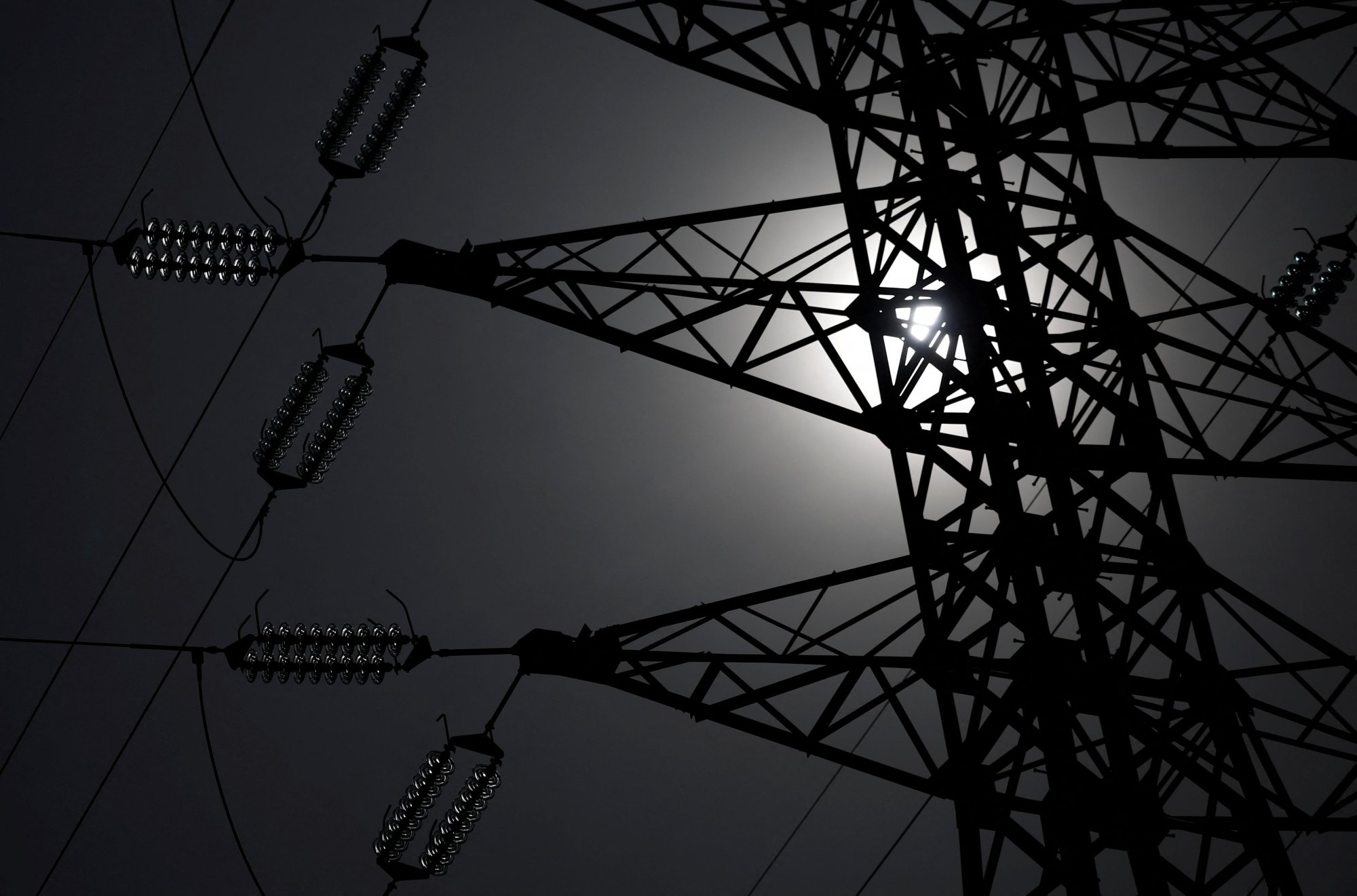 Ηλεκτρικές διασυνδέσεις: Ολοκληρώνονται σημαντικά projects - Ρεύμα σε  Κυκλάδες και Κρήτη το 2025