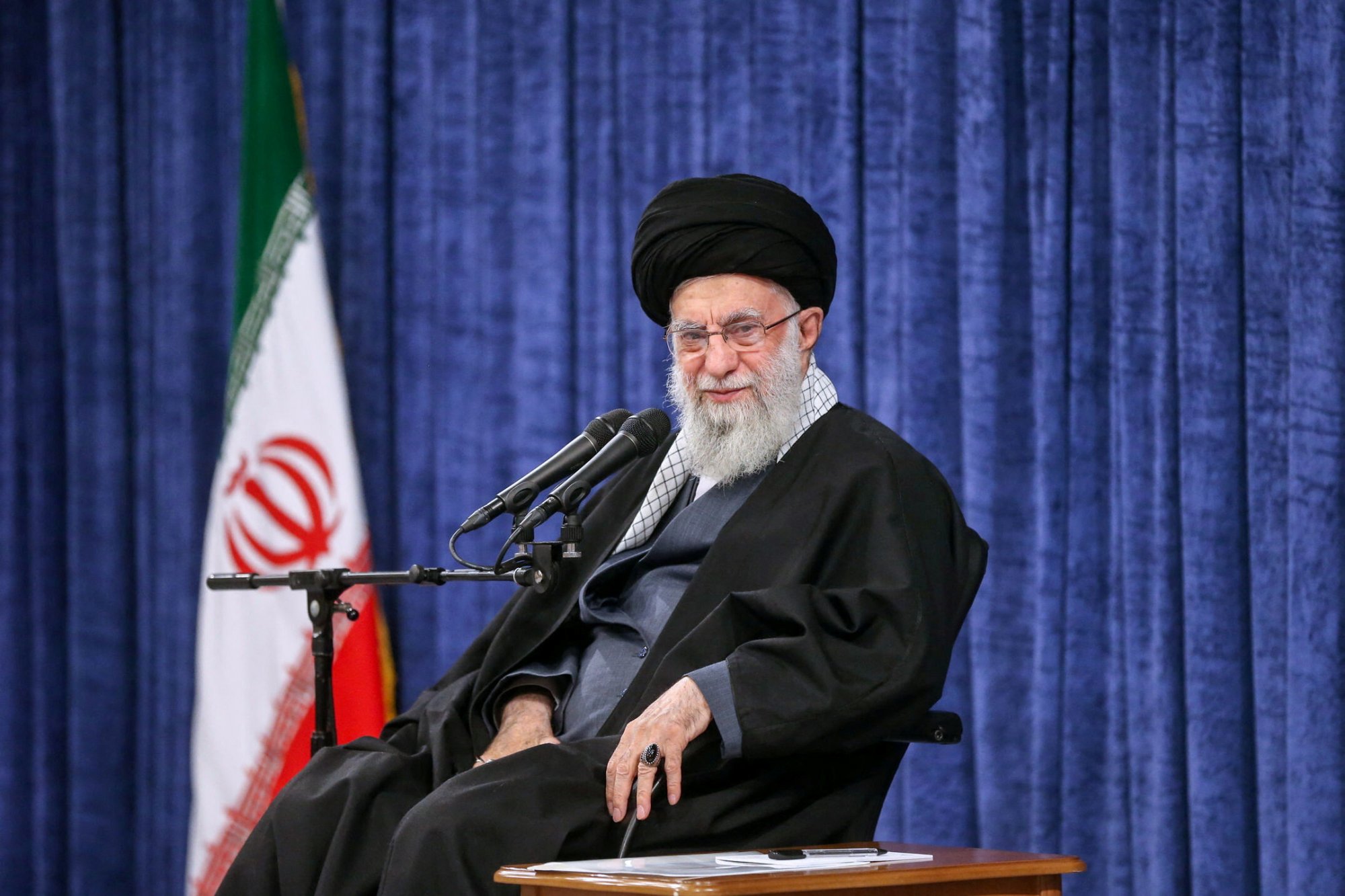 Μήνυμα Χαμενεΐ μετά την έναρξη της επίθεσης του Ιράν στο Ισραήλ - «Το καθεστώς των σιωνιστών θα τιμωρηθεί»