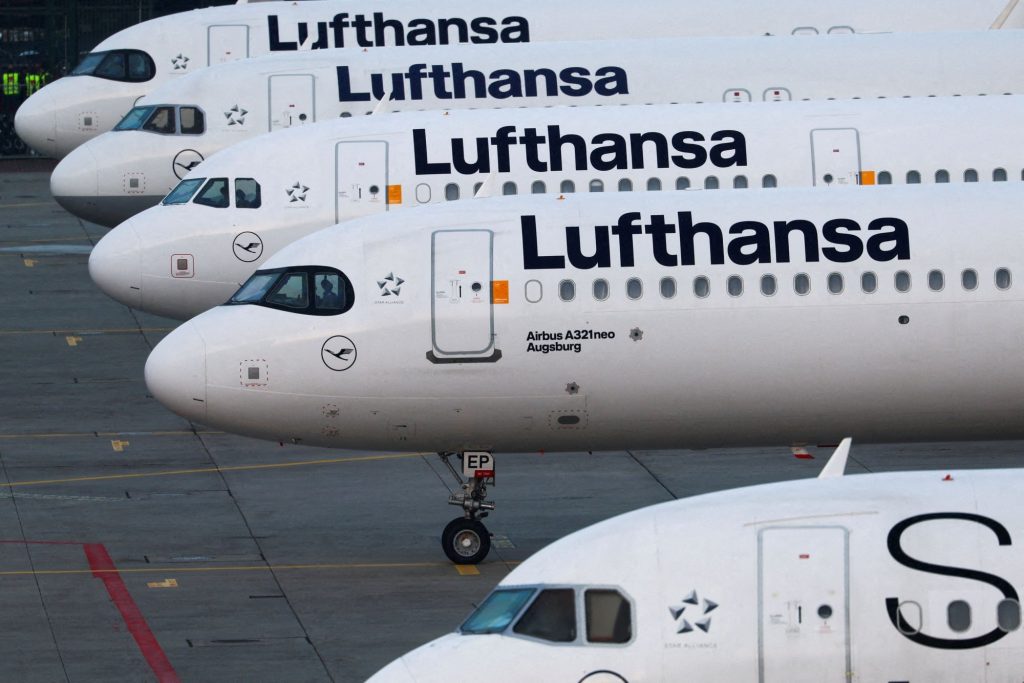 Μέση Ανατολή: Η Lufthansa παρατείνει την αναστολή των πτήσεών της από και προς Τεχεράνη