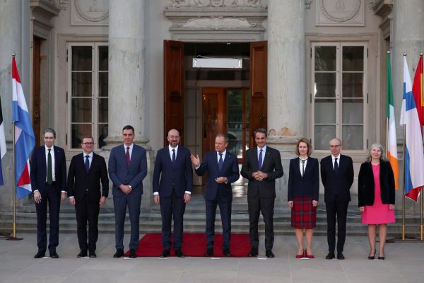 Τουσκ για Μητσοτάκη: «Έχουμε εγγύτητα απόψεων και νοοτροπιών, βασιζόμαστε ο ένας στον άλλον»