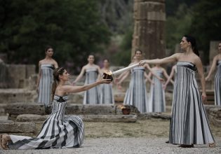 Ολυμπιακή Φλόγα: Ξεκίνησε η Τελετή Αφής στην Αρχαία Ολυμπία