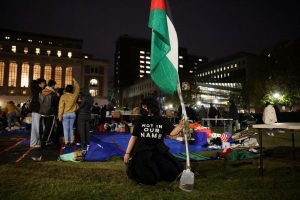 Πόλεμος στη Γάζα: Δεν υποχωρούν οι φοιτητές στα αμερικάνικα πανεπιστήμια – Οι κινητοποιήσεις θυμίζουν το 1968