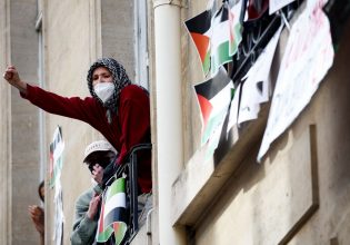 Γαλλία: Φοιτητές απέκλεισαν το Ινστιτούτο Πολιτικών Σπουδών διαμαρτυρόμενοι για τον πόλεμο στη Γάζα