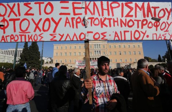 Συζητούν για νέες κινητοποιήσεις οι αγρότες – «Νέα αρχή και αντεπίθεση»