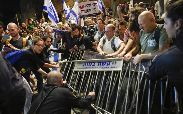 Ισραήλ: Νέα μεγάλη κινητοποίηση εναντίον του Νετανιάχου έπειτα από έξι μήνες πολέμου