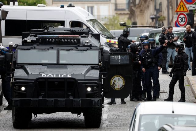 Γαλλία: Συνελήφθη ο άνδρας που απειλούσε να ανατιναχθεί στο ιρανικό προξενείο στο Παρίσι