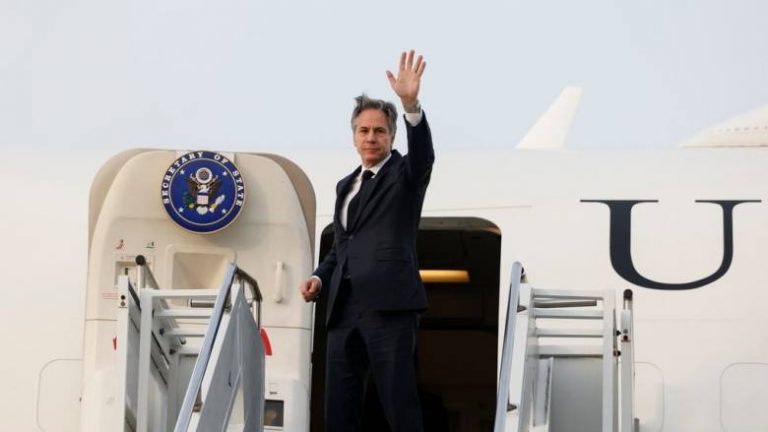 Άντονι Μπλίνκεν: Έφτασε στην Μέση Ανατολή ο Αμερικανός ΥΠΕΞ