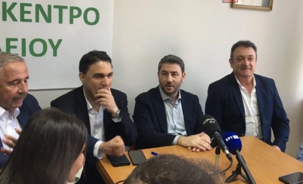 Ανδρουλάκης: Το ΠΑΣΟΚ είναι η δύναμη που θα μπει ανάχωμα και φραγμός στην αλαζονεία του Μητσοτάκη