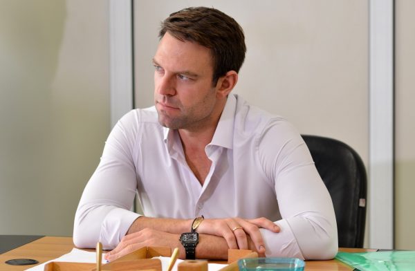 Κασσελάκης: Διαβάστε το κατηγορητήριο του ΣΥΡΙΖΑ για τον Κώστα Αχ. Καραμανλή – Στείλε τον στη Δικαιοσύνη