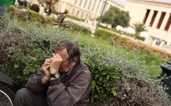 Τα όρια συνταξιοδότησης θα επανεξεταστούν το 2027 – Οι δυσοίωνες προβλέψεις ΟΟΣΑ και Eurostat