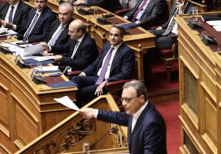 Αίτημα ΣΥΡΙΖΑ για προ ημερησίας συζήτηση για «το μεγάλο κύμα ακρίβειας» – Καλεί τον Μητσοτάκη στη Βουλή