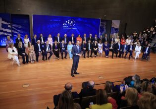 Τους υποψήφιους ευρωβουλευτές παρουσίασε η ΝΔ – «Είναι εθνική κάλπη», είπε ο Μητσοτάκης