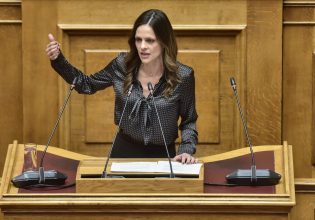 Επίθεση Αχτσιόγλου στον ΣΥΡΙΖΑ για την επιλογή Παπανώτα – Τι ισχυρίζεται ο παρουσιαστής