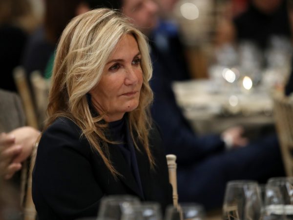 Κινείται νομικά η Μαρέβα Γκραμπόφσκι κατά της Έλενας Ακρίτα