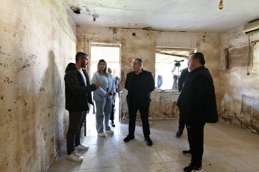 Κουτσούμπας από Θεσσαλία: Το ΚΚΕ προτείνει την παραγραφή των χρεών των πληγέντων