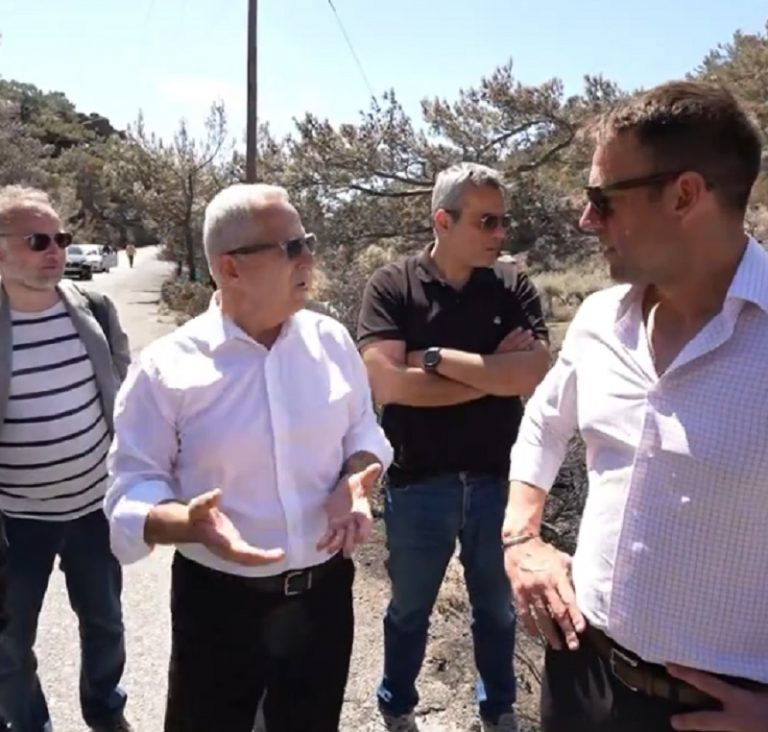 Στις πυρκαγιές στο Λασίθι ο Κασσελάκης – «Ήθελα να συγχαρώ πυροσβέστες και εθελοντές»