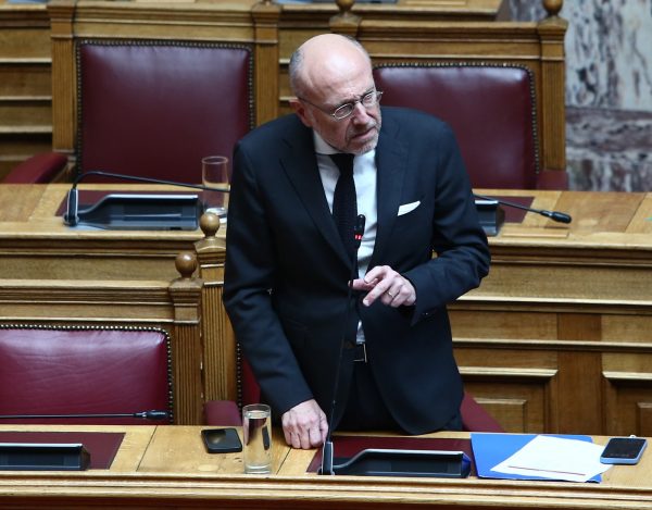 Αντίθετες με τις επιστημονικές ανακαλύψεις των τελευταίων δεκαετιών οι δηλώσεις Βαρτζόπουλου