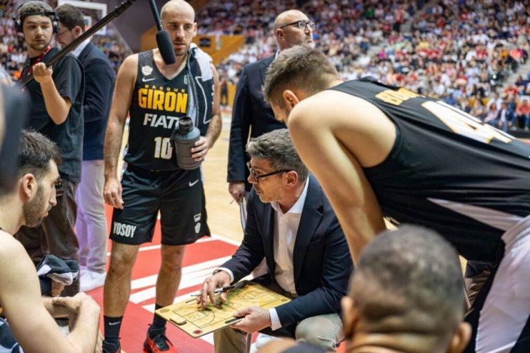 Κατσικάρης: «Επικίνδυνη ομάδα η Μακάμπι, ίσως πάει… μακριά η σειρά του Ολυμπιακού»