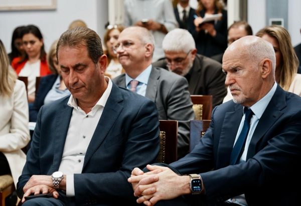 Παπανδρέου από Κύπρο: Φεύγω πάντα με ένα αγκάθι στην καρδιά