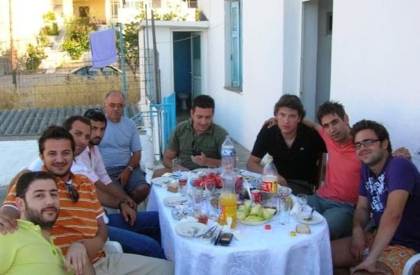 Το συγκινητικό στερνό αντίο του Νίκου Ανδρουλάκη στον Χάρη Μπελτεγρή