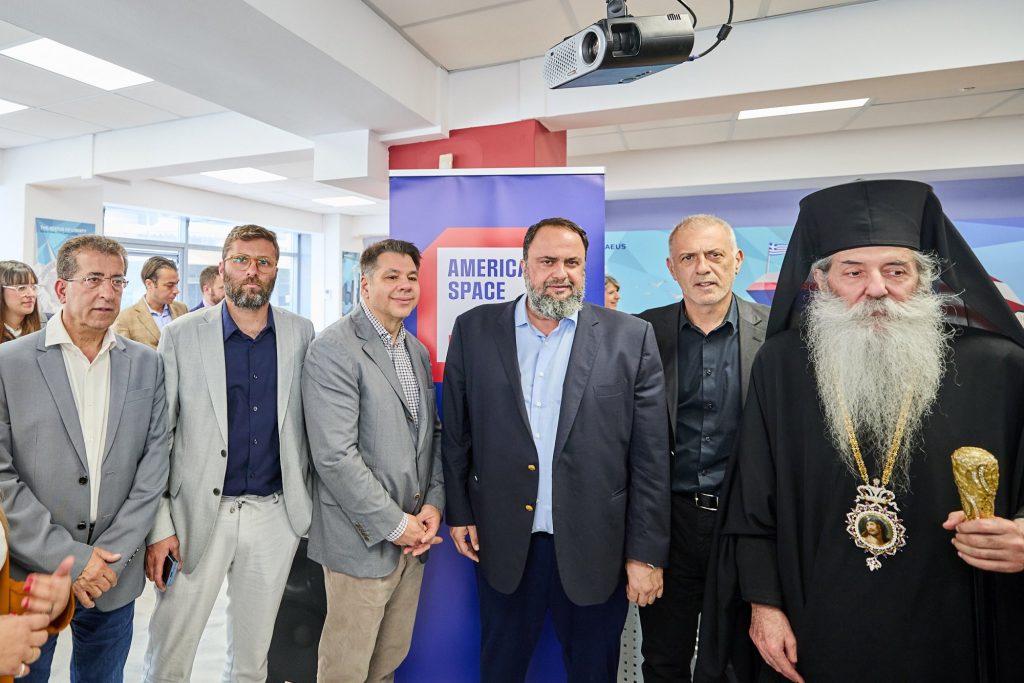 «Αμερικανική Γωνιά» στη Δημοτική Βιβλιοθήκη Πειραιά – Νέος πολυχώρος τεχνολογίας και πολιτισμού