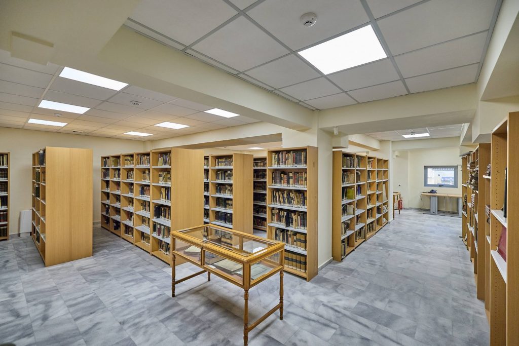 Επαναλειτουργεί η Κεντρική Δημοτική Βιβλιοθήκη Πειραιά