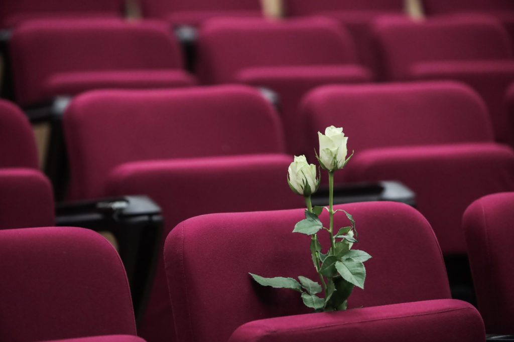 Το Υπουργικό έτεκεν bonus για Δημόσιο, ο υφυπουργός εξόργισε με την «τίκτουσα γυνή», για το Μάτι ώδινεν όρος και έτεκεν μυν