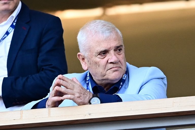 Μήνυση κατά του Μελισσανίδη, για απειλή- Του τηλεφώνησε από το κινητό του «Γιαννάκη»