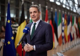 Κυριάκος Μητσοτάκης: Στις Βρυξέλλες για την έκτακτη Σύνοδο Κορυφής