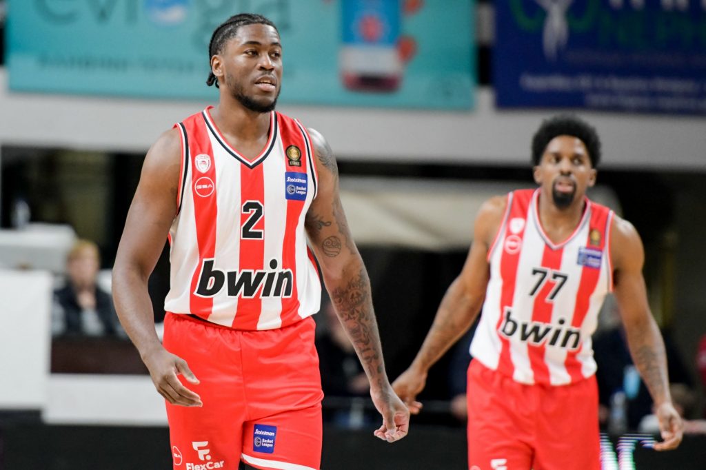 Με Ράιτ και Λεσόρ το top-10 των καρφωμάτων για τον Μάρτιο (vid)