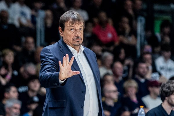 Αταμάν: Για ποιους χτύπησε το καμπανάκι