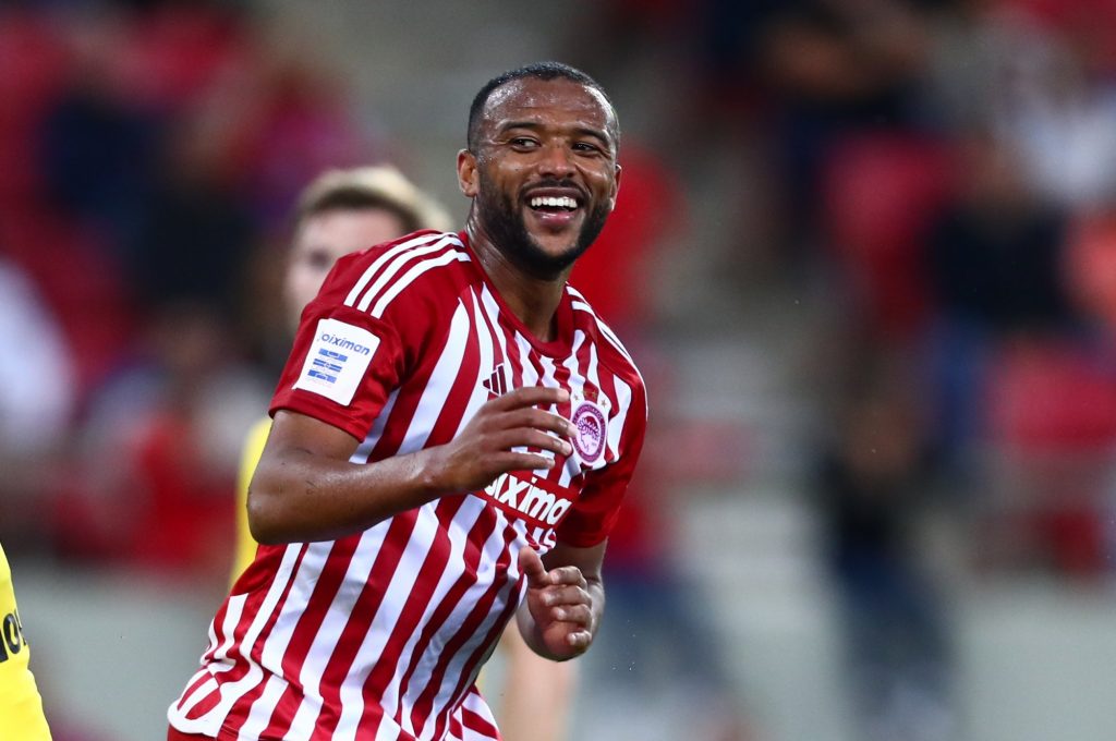 Η UEFA αποθέωσε τον Ελ Κααμπί ενόψει των προημιτελικών του Conference League (vid)